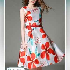 NWTS STYLEWE Queen Mulock Cream, Red and Green Floral Satin Women's Dress